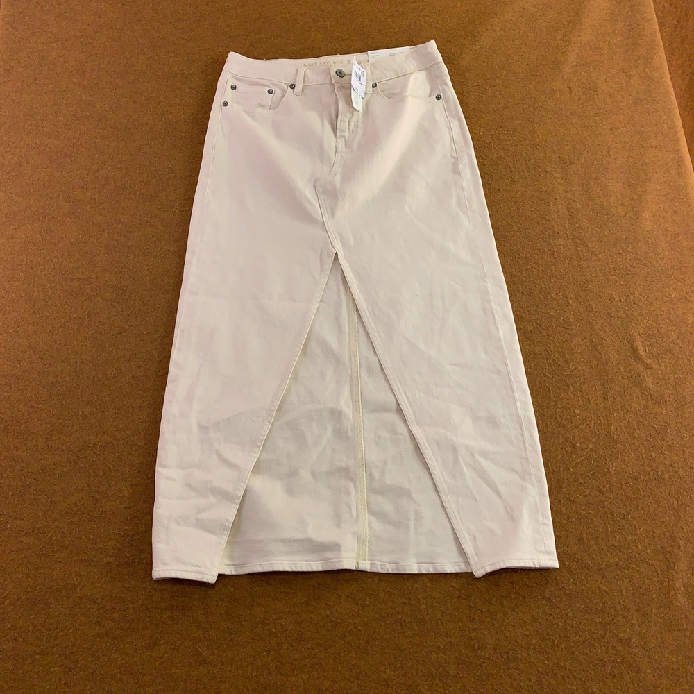 American Eagle Womens 4 Cream Low-Rise Front Slit Denim Maxi Skirt NWT *Flaw